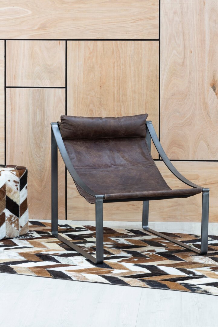The Timeless Elegance of the Farringdon Brown Leather Sling Chair