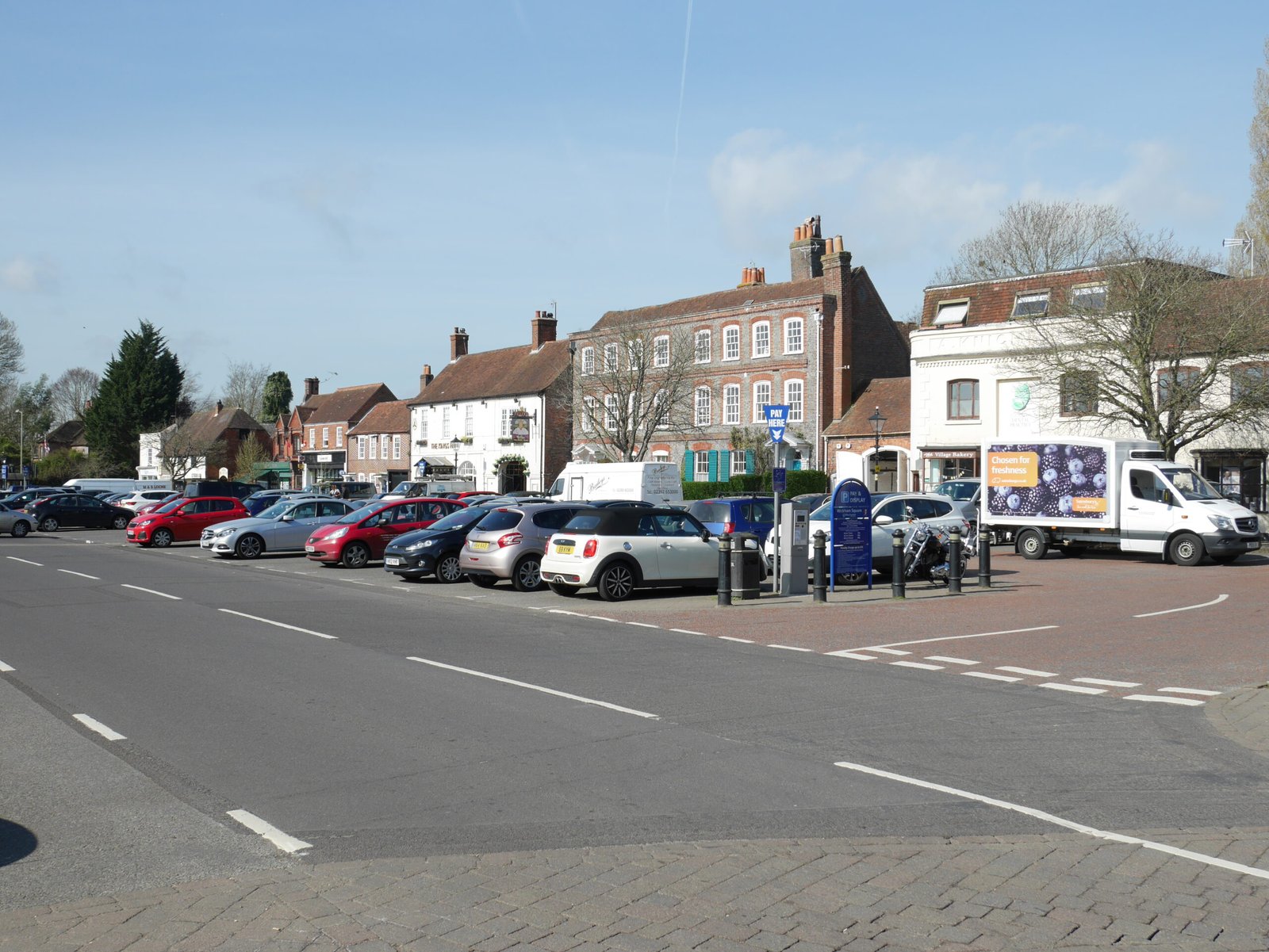 Why Supporting Local Traders and Retailers Benefits Your Community