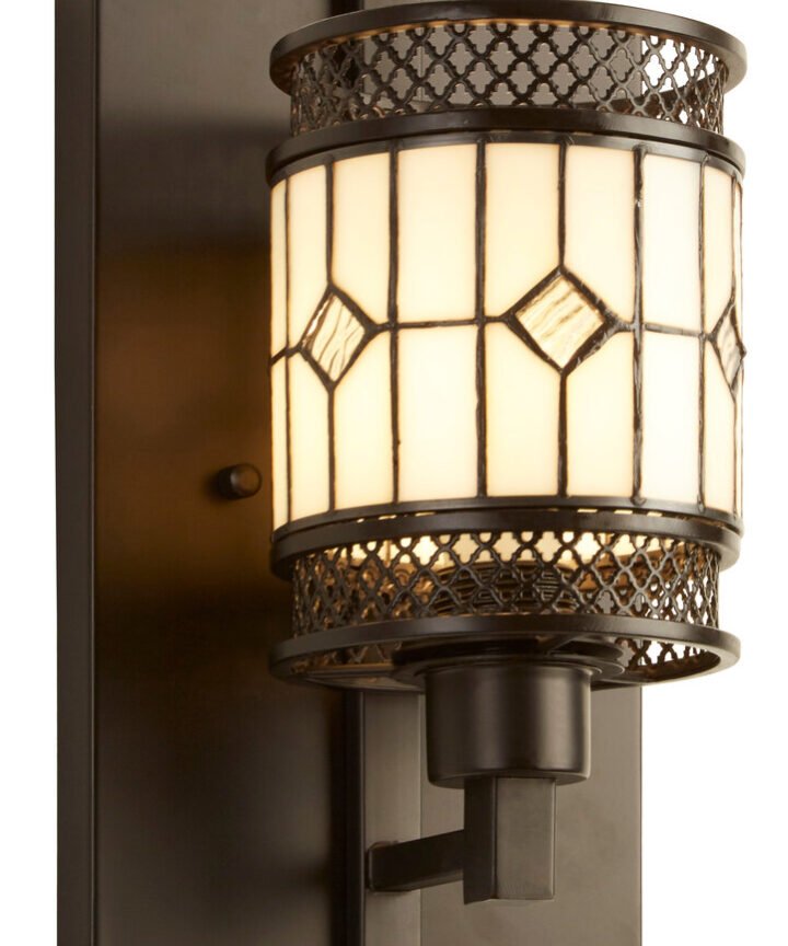 Waldorf Diamond Deco Wall Light